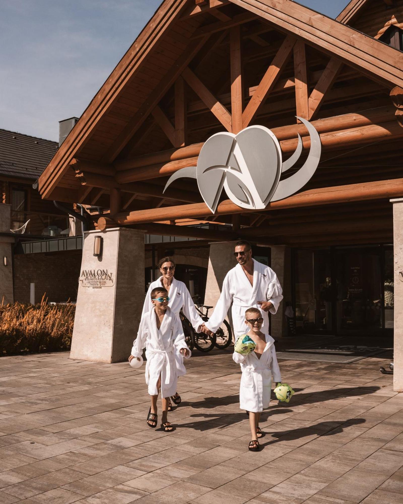 Avalon Resort & Spa Miskolc Exterior foto
